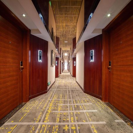 Lingshang Hotel Yiwu  Exteriör bild